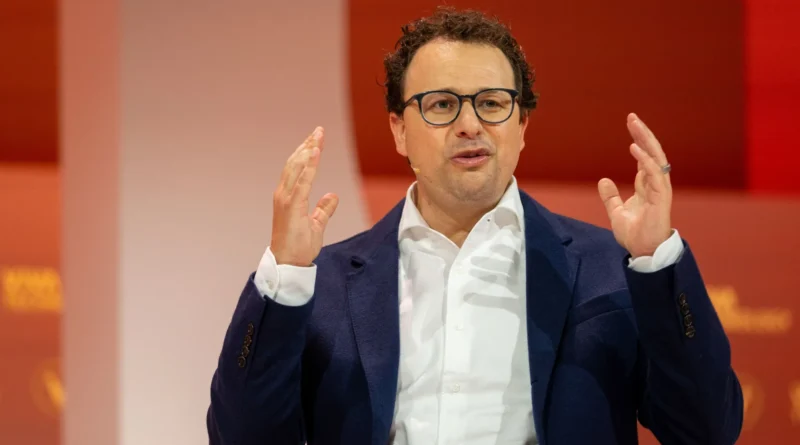 27 5bd3406a4b1d4bd1a263 800x445